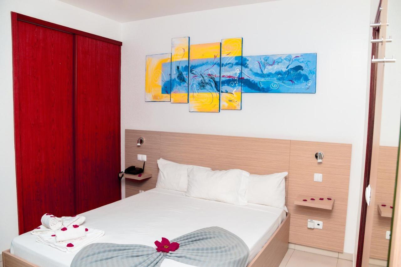 Hotel Cesaria Praia Exterior photo